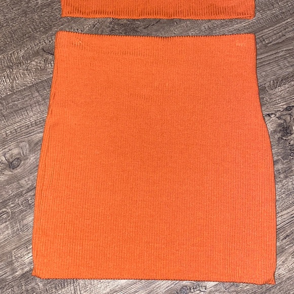 Cute matching set 🍑 - Picture 3 of 4